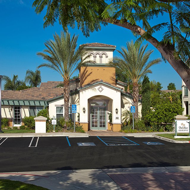 Leasing Office